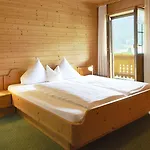 Farm stay Schrannenhof *