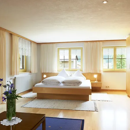 Schrannenhof Çiftlik konaklama Schoppernau